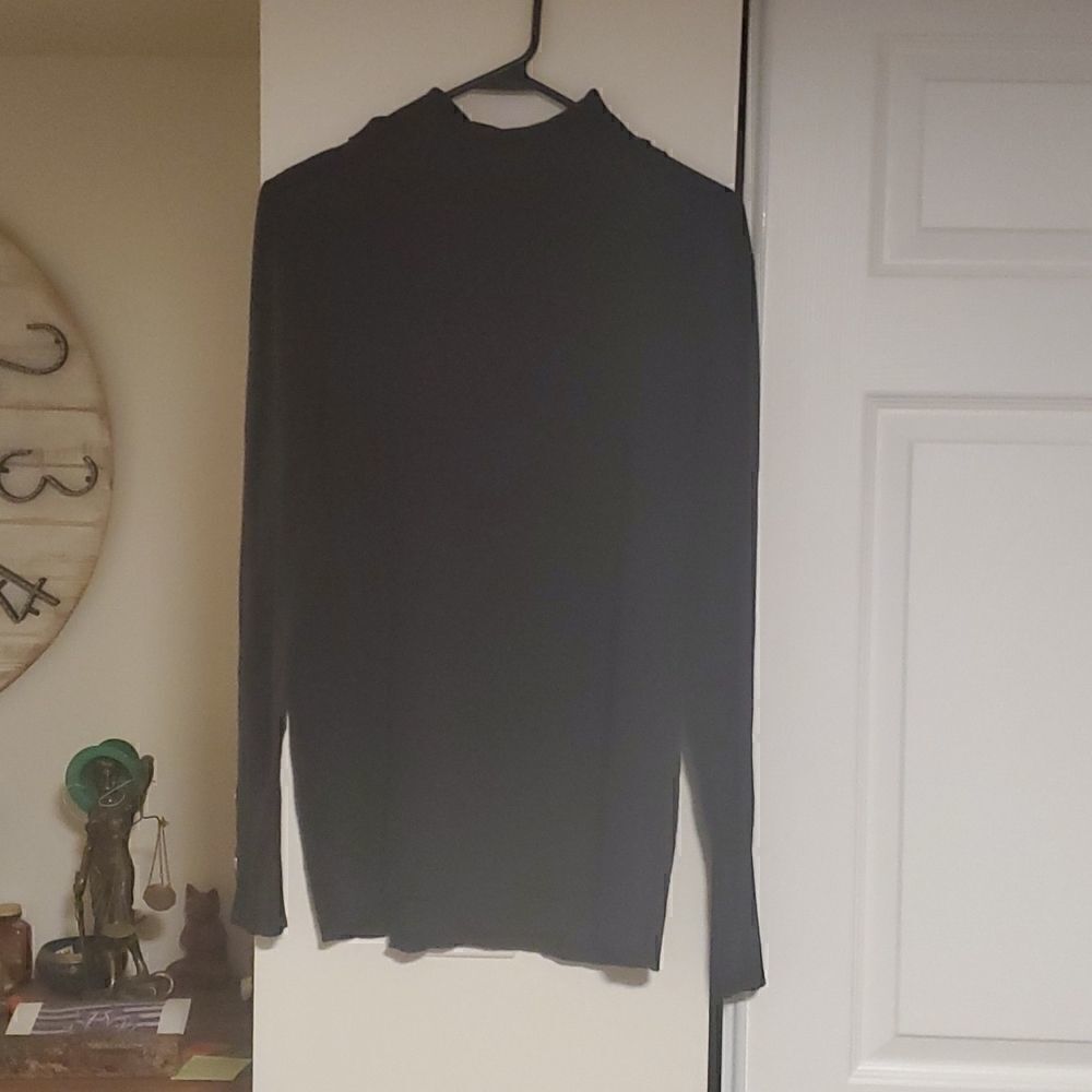 JM collection turtleneck sweater 